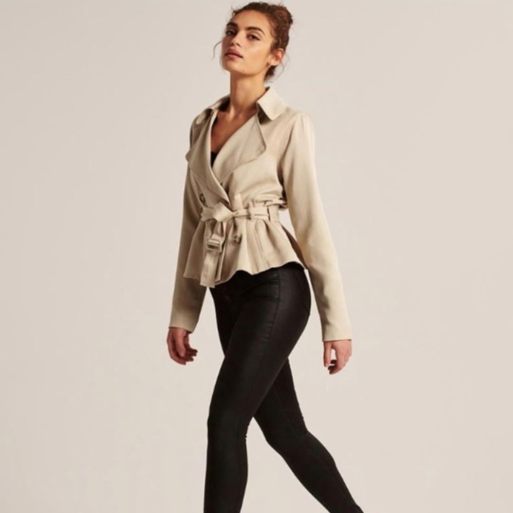 Abercrombie and Fitch Trench NWT Size XXS